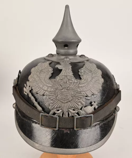 Oldenburg 91st Infantry Regt. Model 1915 Infantry Enlisted Pickelhaube Visuel 1 principal
